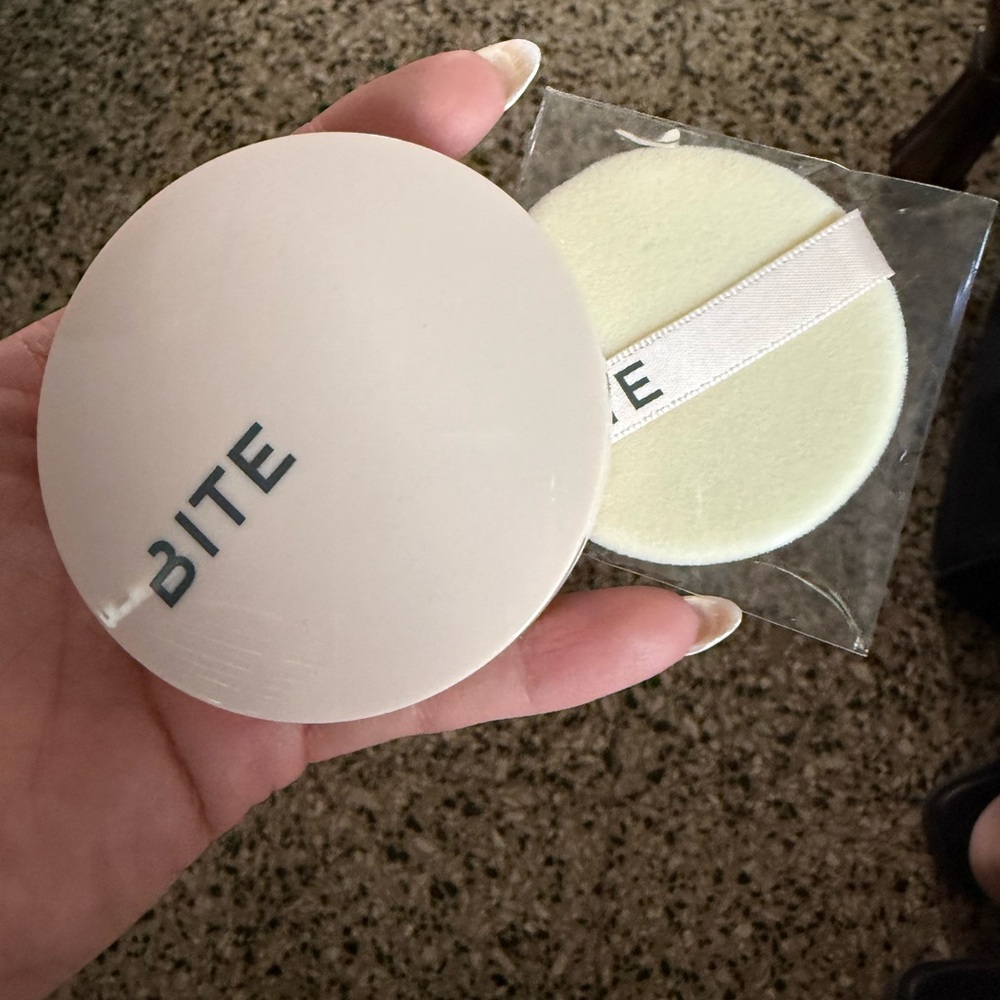 Bite Beauty Cream Setting Powder for a Flawless Finish